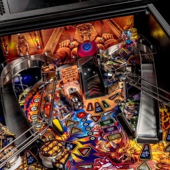 Stern Pinball - Iron Maiden Pro